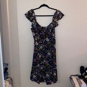 Women’s dress